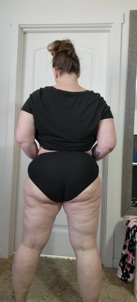 chubby panties hot naked image