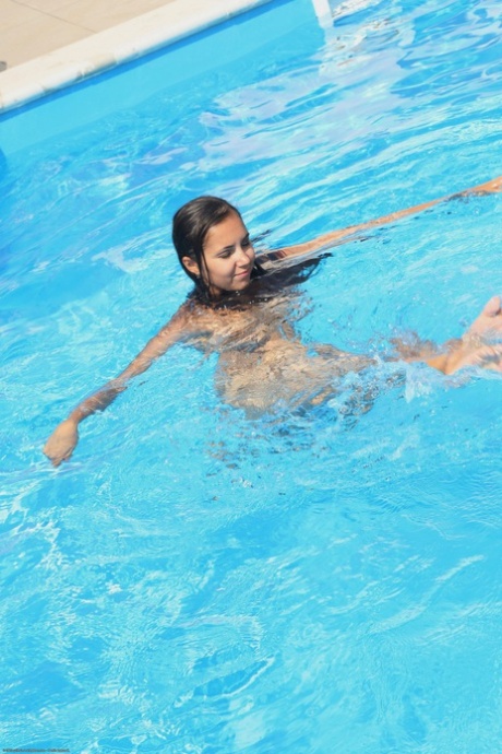 swimming pool hot sexy image